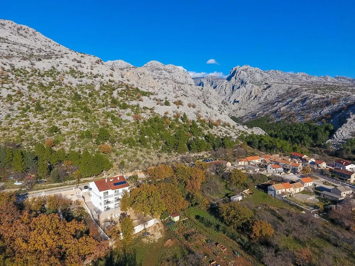 Appartement Apartmani Villa Paulo Starigrad Paklenica