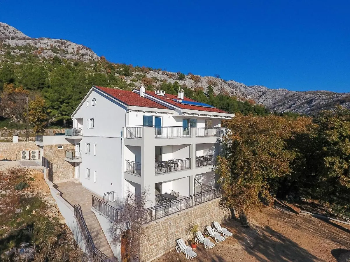 Apartmani Villa Paulo Starigrad Paklenica 0*,  Kroatië