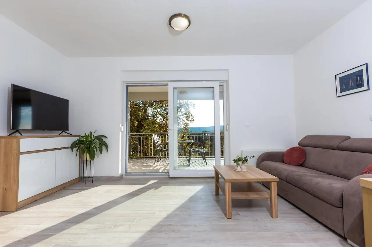 Appartement Apartmani Villa Paulo Starigrad Paklenica Kroatië