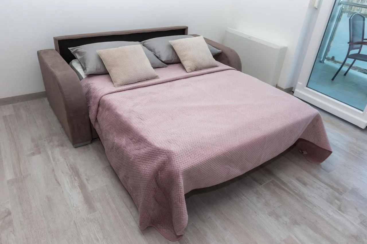 Apartmani Villa Paulo Starigrad Paklenica Appartement