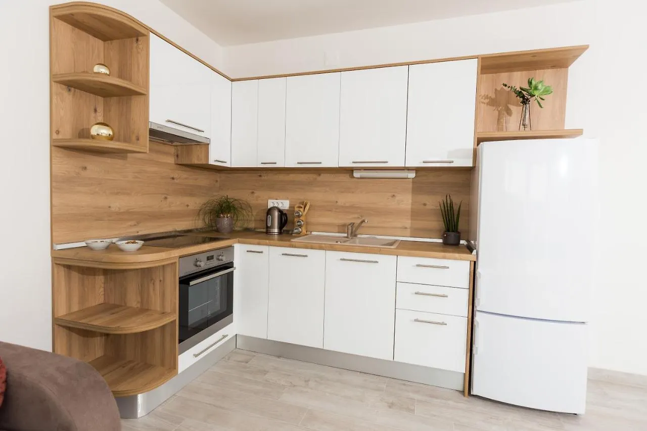 Apartmani Villa Paulo Starigrad Paklenica Appartement