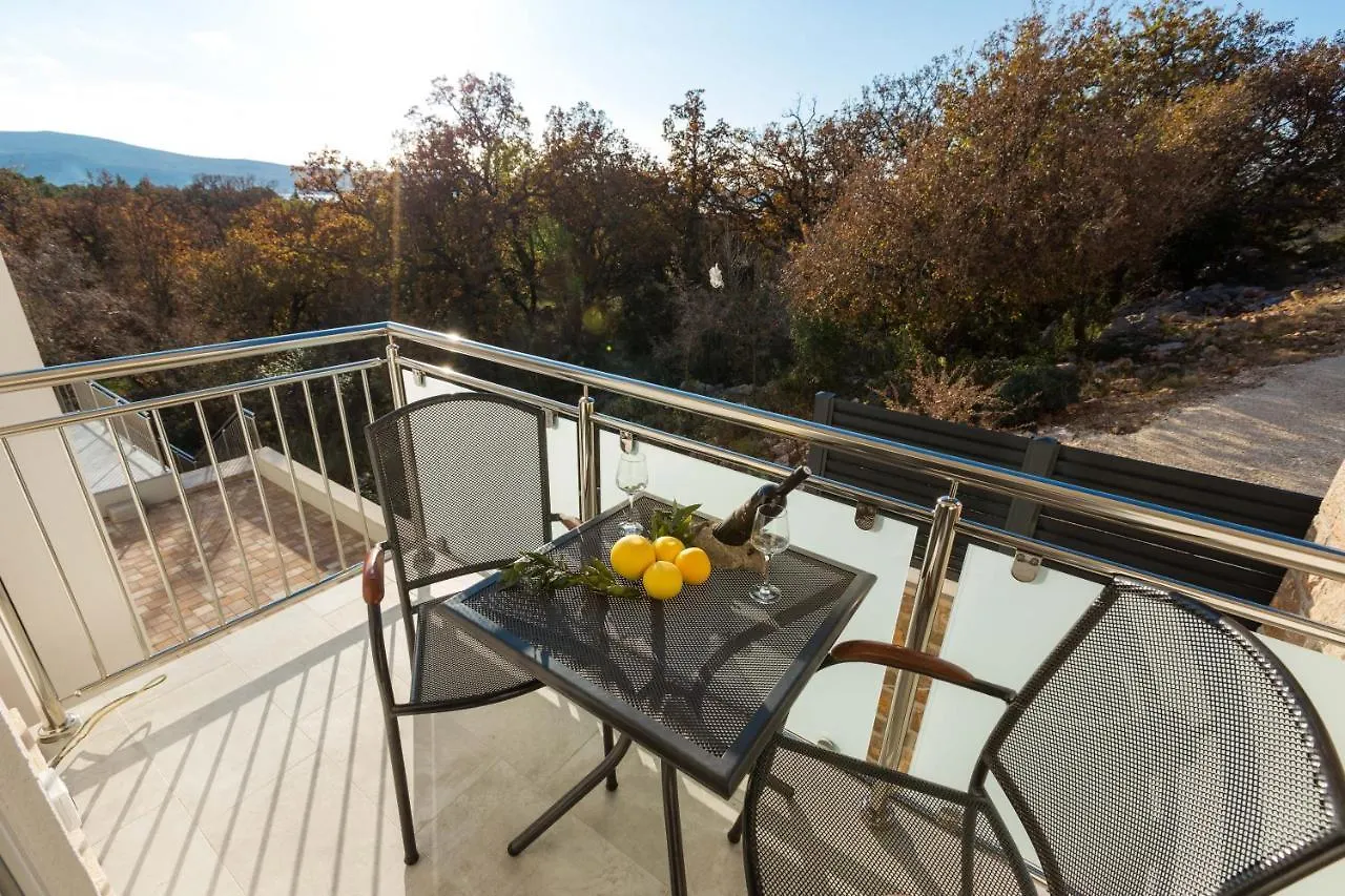 Apartmani Villa Paulo Starigrad Paklenica