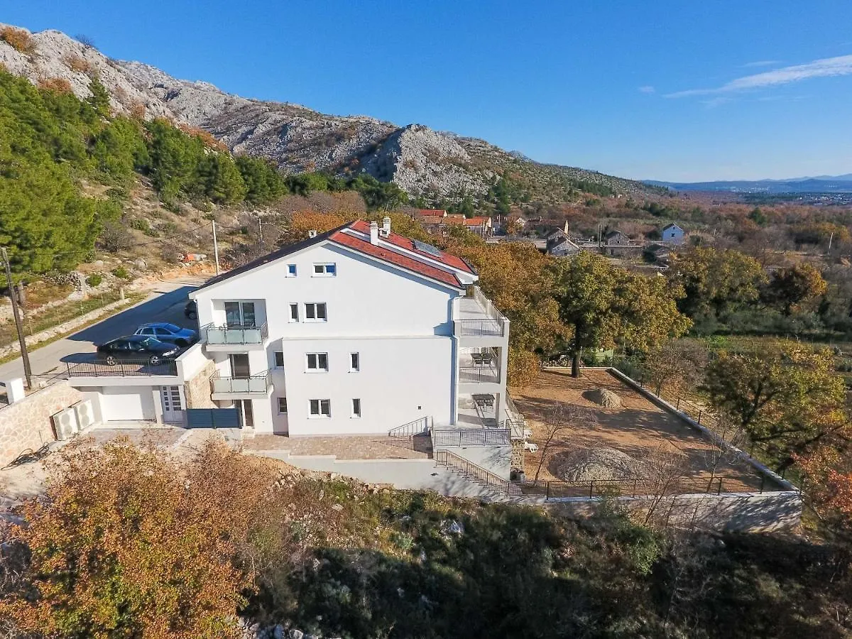 Apartment Apartmani Villa Paulo Starigrad Paklenica